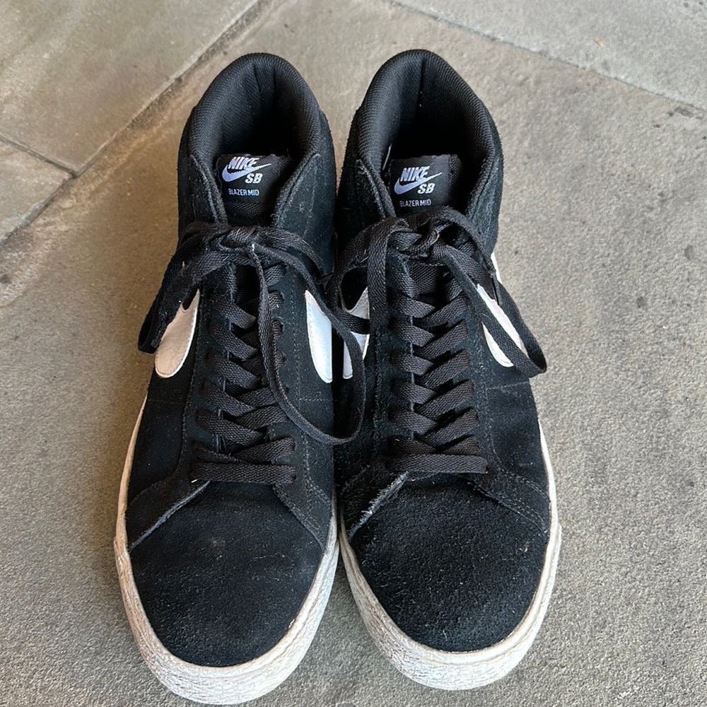 MENS BLACK WHITE SUEDE ZOOM BLAKER 12